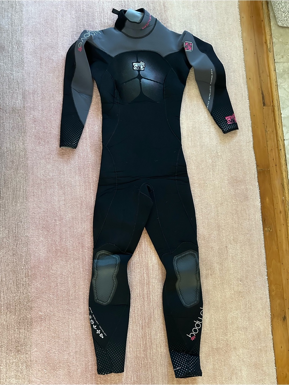 Body Glove Vapor Full 4/3 Womenโs Wetsuit size 3/4 NWT